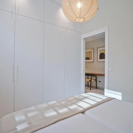 Spaces Garden Condo-2 Bedrooms, 2 Bathrooms, Garden Terrace, Near Center, Sleeps Up To 6- Monthly Only * Sitges