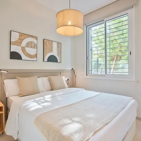 Apartament Spaces Garden Condo-2 Bedrooms, 2 Bathrooms, Garden Terrace, Near Center, Sleeps Up To 6- Monthly Only Sitges